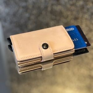 Secrid Women’s wallet -Blush leather & Rose gold metal